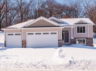 2338 Tee Time Rd SE, Rochester, MN 55904