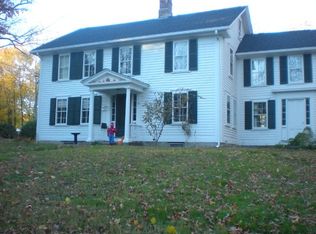 18 Whipple Ave, Smithfield, RI 02917