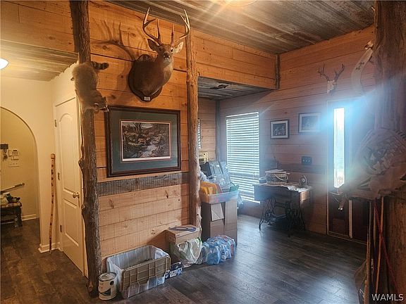 4th image of 70 Field Spring Rd