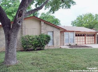 6423 Stable Dr, San Antonio, TX 78240