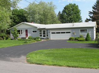 7718 Farley Ln, Manlius, NY