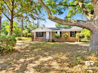 713 E 23rd Ave, Gulf Shores, AL 36542