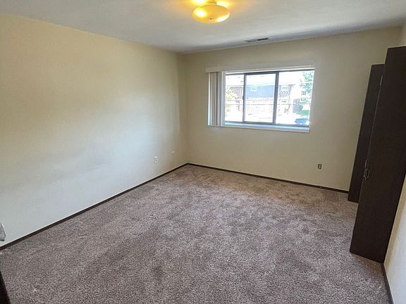 5th image of 1715 N Lewis Ave #5