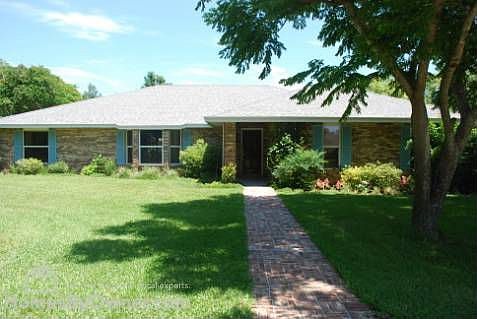 2nd image of 41 Village Dr #1/2