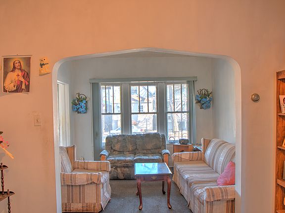 2nd image of 10344 S Avenue N