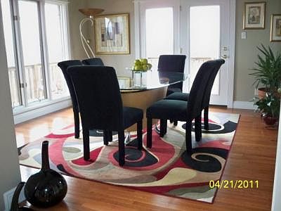 5th image of 518 Carriage Dr
