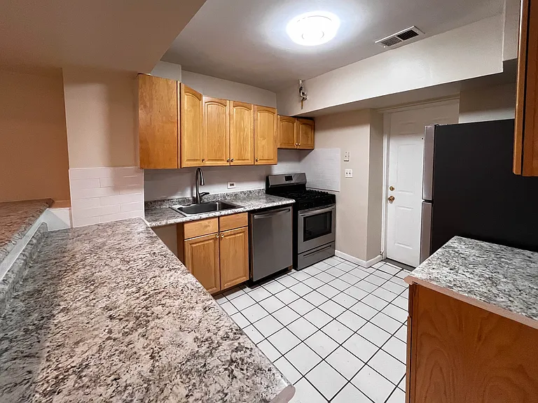 2237 N Kedzie Blvd #G — Photo 2