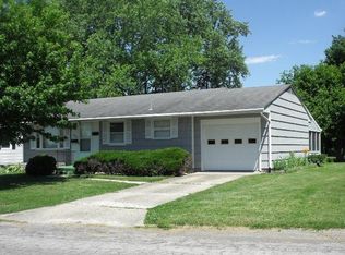882 Lincoln Dr, Circleville, OH 43113