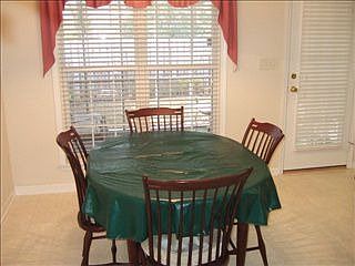 4th image of 113 Pin Oak Dr