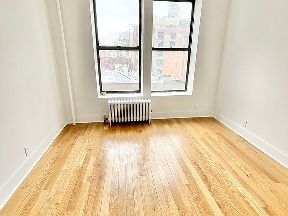 2nd image of 1264 Lexington Ave #6SA
