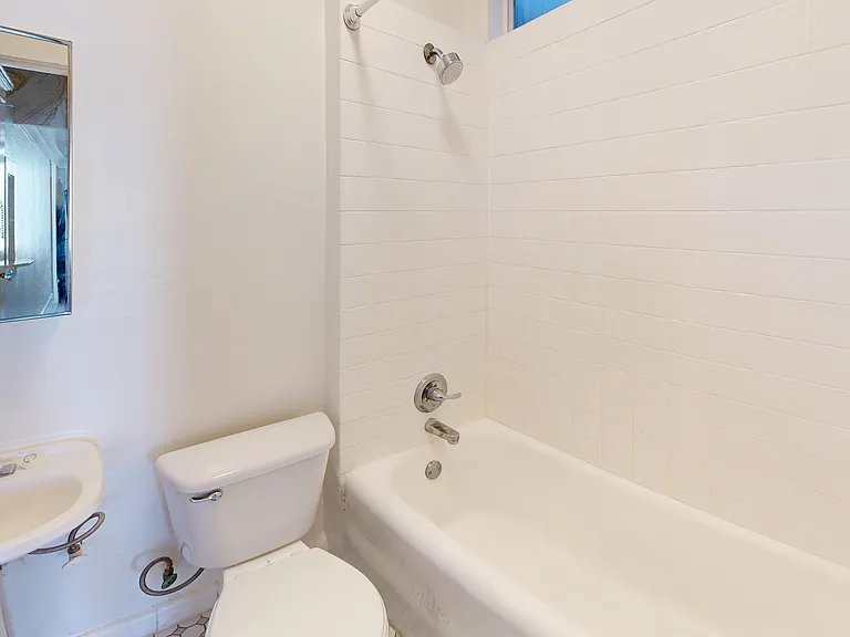 709 Geary Street — Photo 24