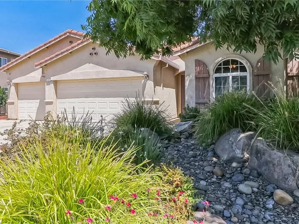 9190 Hunters Creek Way, Chowchilla, CA 93610