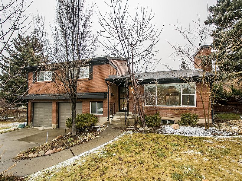 1st image of 2621 E Spring Haven Dr