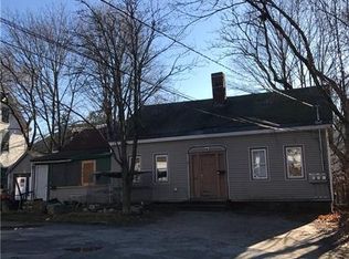 32 Drummond St, Auburn, ME 04210