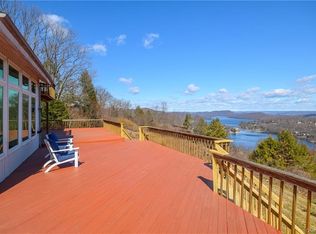 9 Hillcrest Dr, New Fairfield, CT 06812