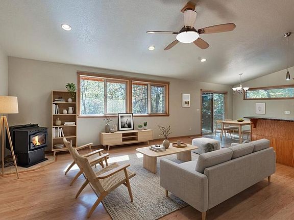 2nd image of 5430 Wisteria Rd