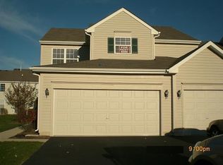 2825 Vernal Ln, Naperville, IL 60564