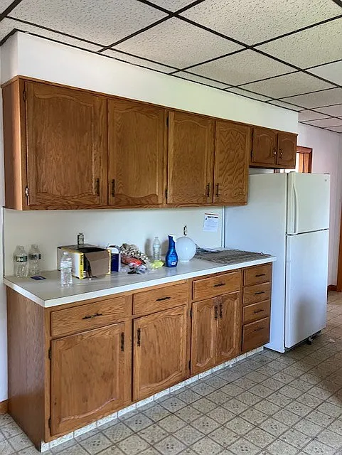 2 bed, 1000 sqft, $2,450 — Photo 2