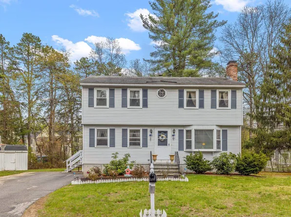 64 NE Village Road, Concord, NH 03301