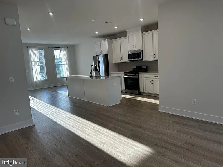112 Galaxy — Photo 25