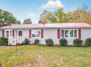 30078 Shoreview Dr, Mechanicsville, MD 20659