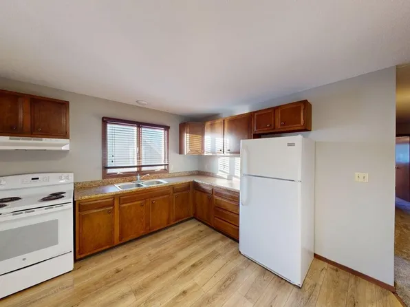 Spacious 2 Bedroom Apartment