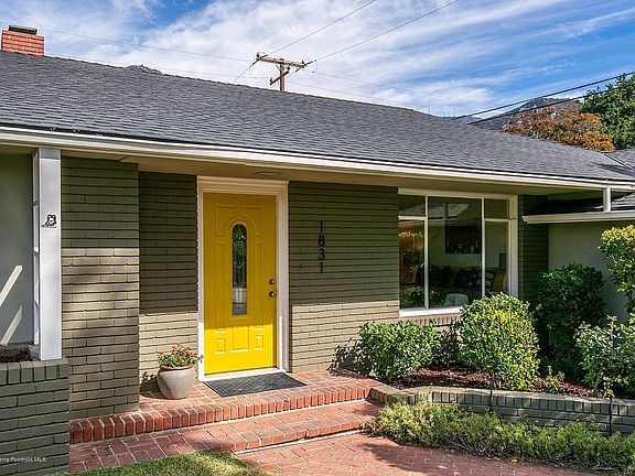 2nd image of 1831 E Calaveras St