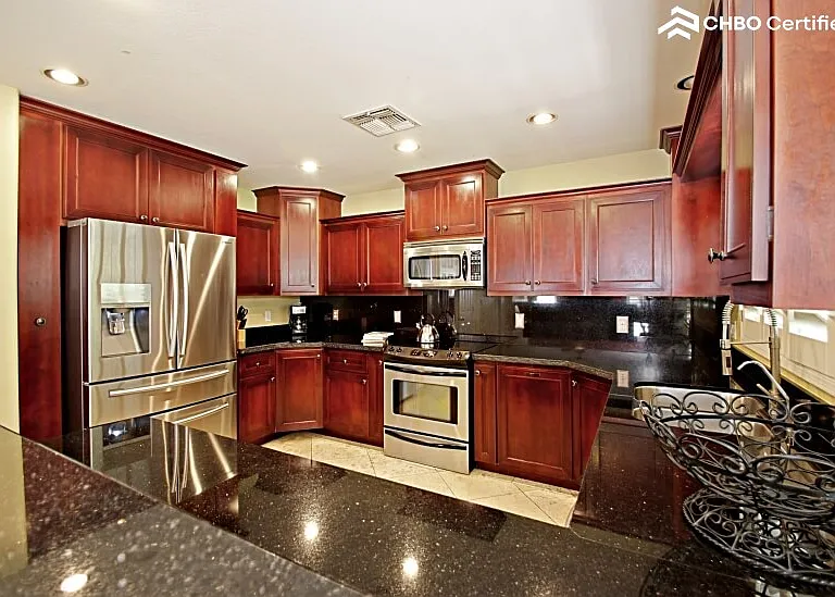 Fully Equipped Kitchen - with everything you