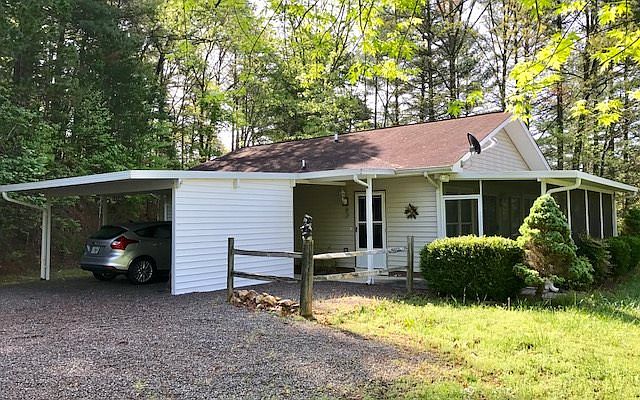1st image of 251 Mountain Willow Ln