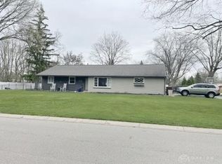 6540 Fieldson Rd, Dayton, OH 45459