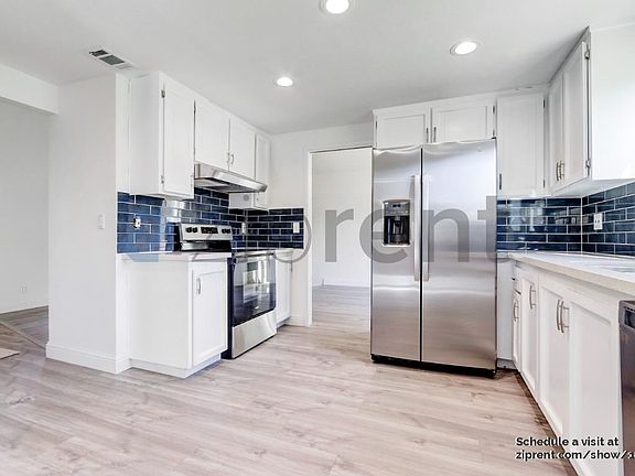 3rd image of 6600 Hillsdale Blvd