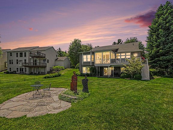 2nd image of 6852 Westshire Dr