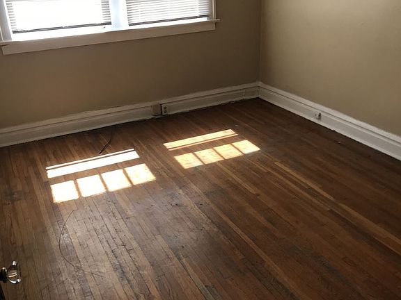 4th image of 3608 Montana St APT 2