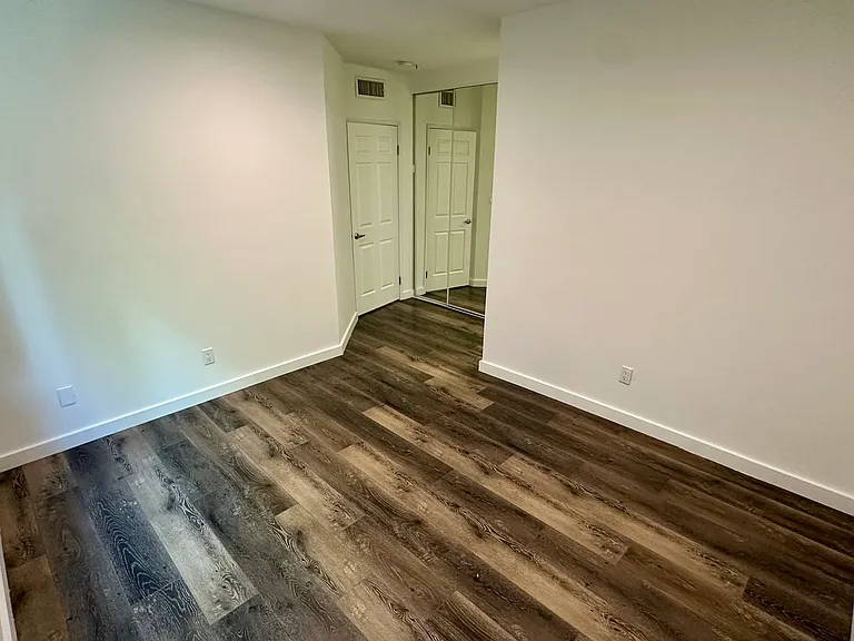 Parkview Apartments — Photo 35