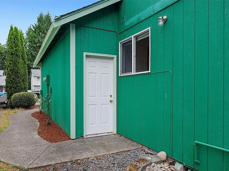 Right side yard