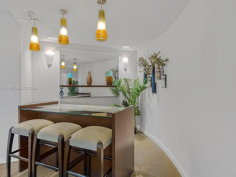 500 NE 29th St #706 — Photo 32