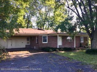 1570 Prichard Rd, Tunica, MS 38676