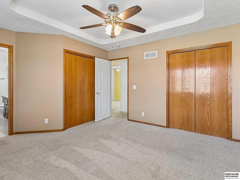 7308 S 155th Ave — Photo 21