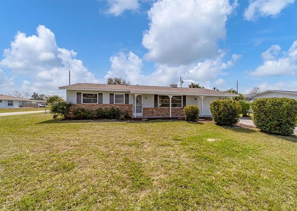 1st image of 552 Oxford Dr