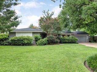 8705 Lupton Ln, Houston, TX 77055