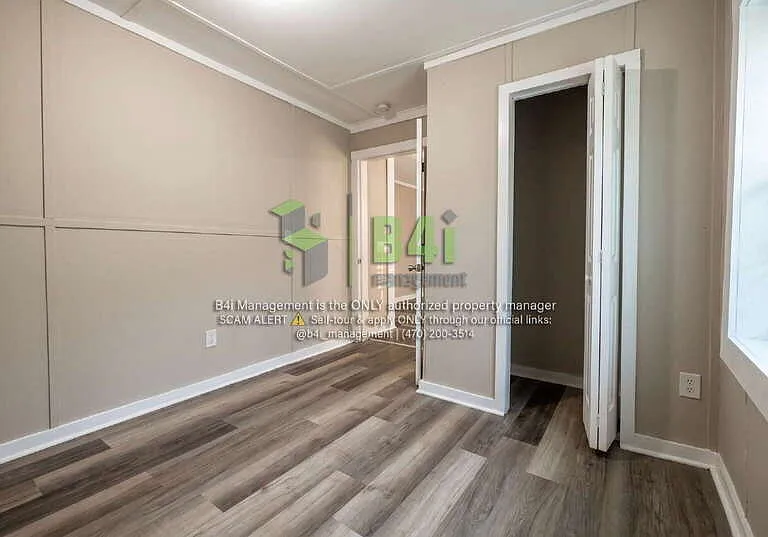 907 L S Glencamp Way — Photo 10