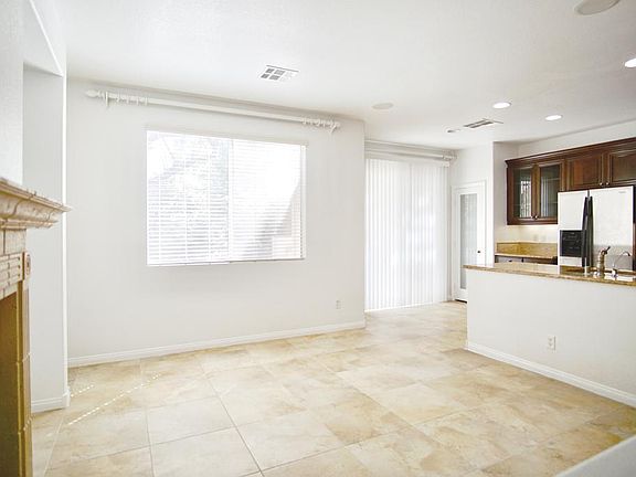 5th image of 9154 White Rock Peak St