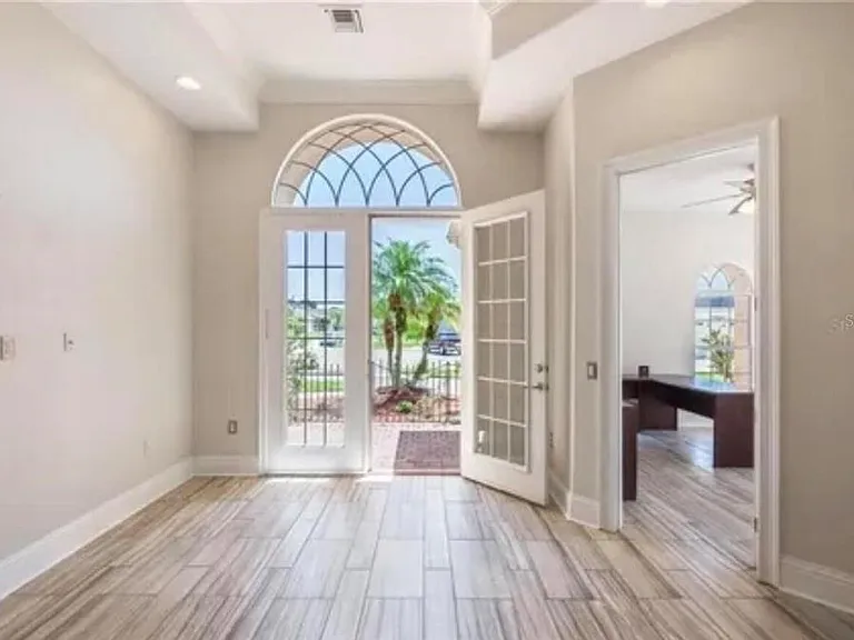 2120 Bunker View Ct — Photo 27