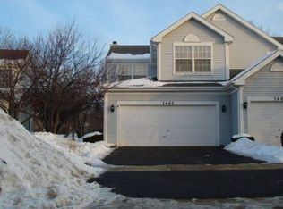 1462 Walnut Hill Ave, Saint Charles, IL