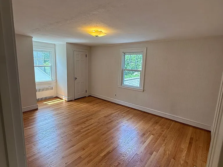 101 Brunswick Ave — Photo 15