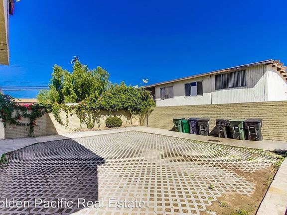 3rd image of 407 Church Ave APT C