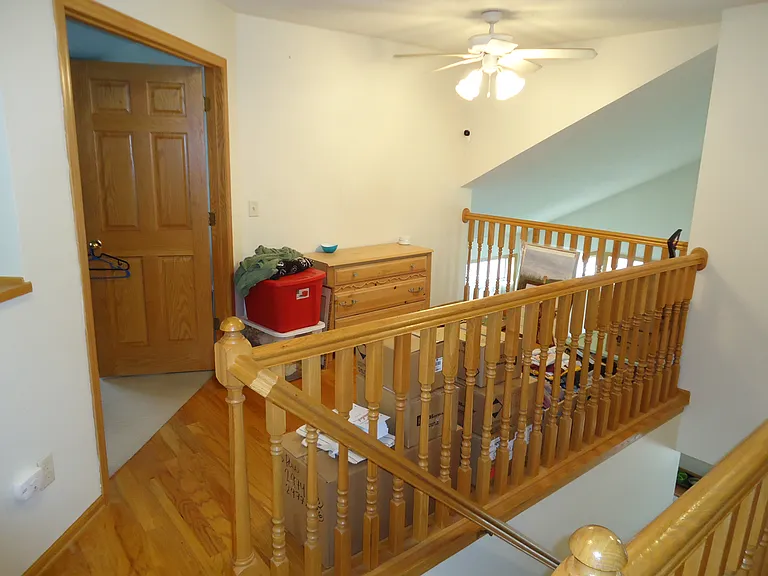 1650 Wellington Ln — Photo 9