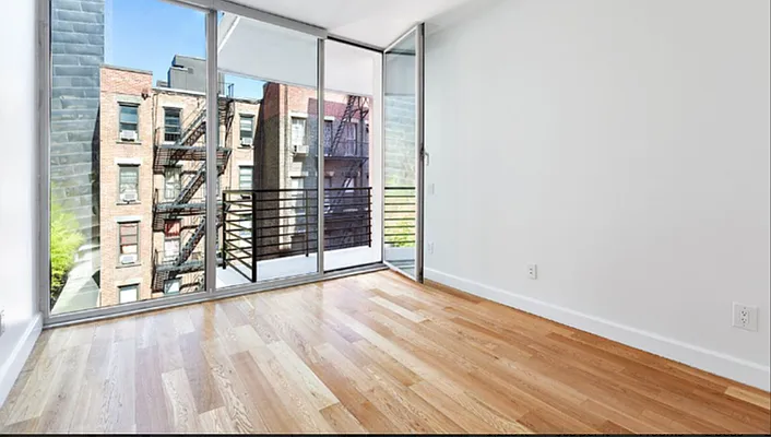 Rented by Compass | media 45