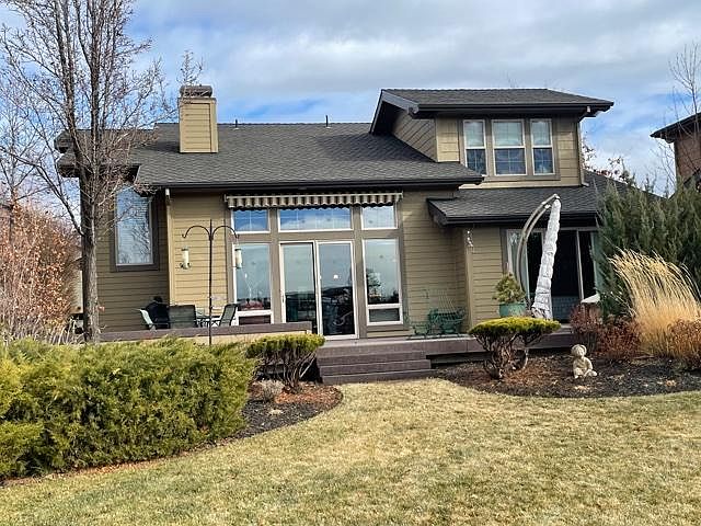 2nd image of 693 SW Otter Way
