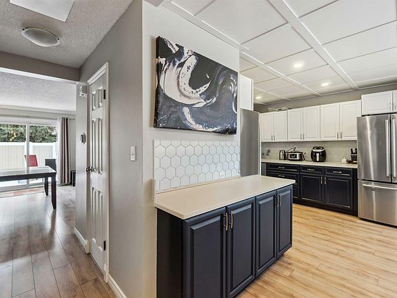 3rd image of 3257 132a Ave NW
